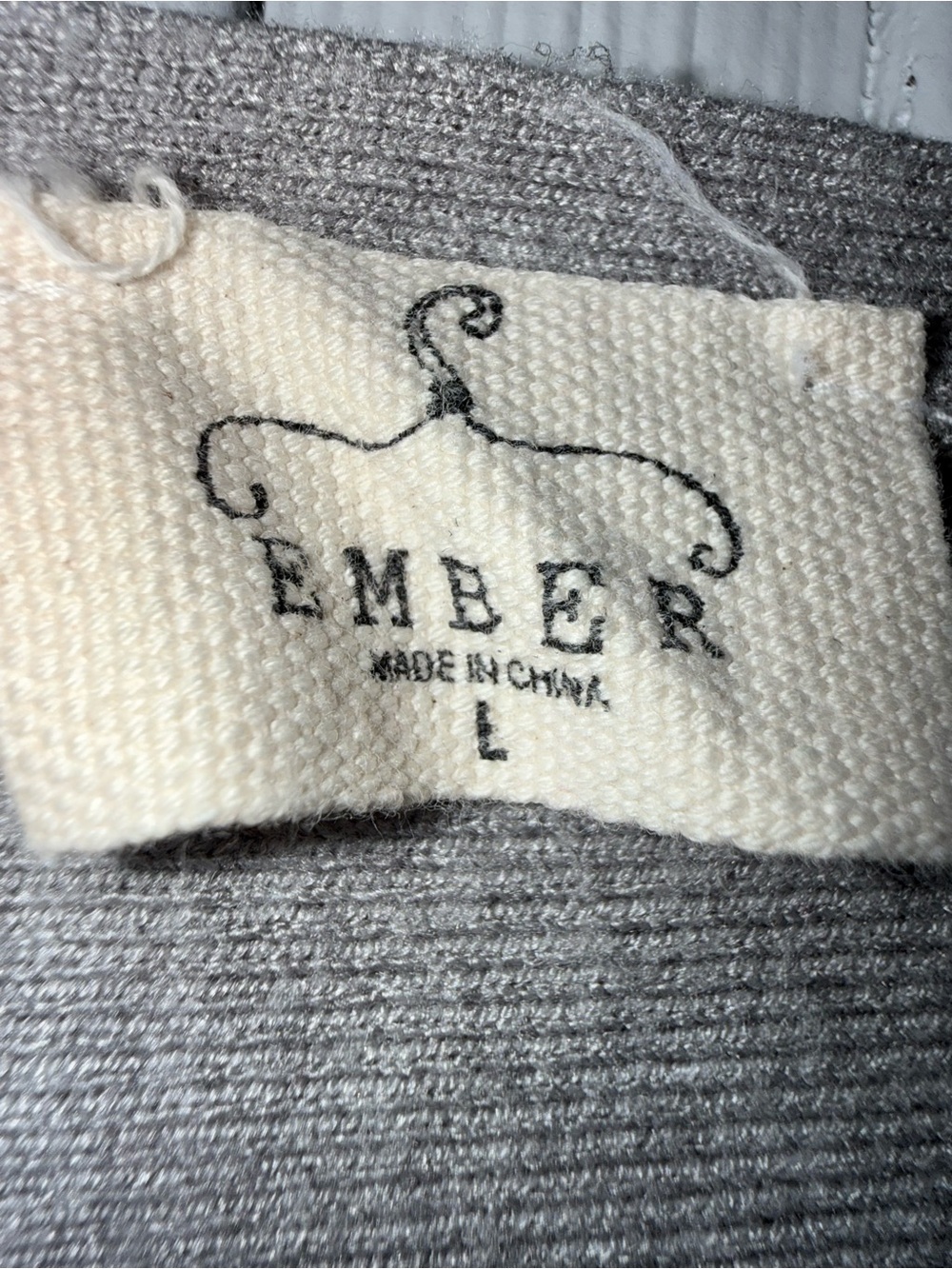EMBER Women Gray Knit Sweater Beaded Embroidered Dolman Sleeve Size L - Picture 5 of 9